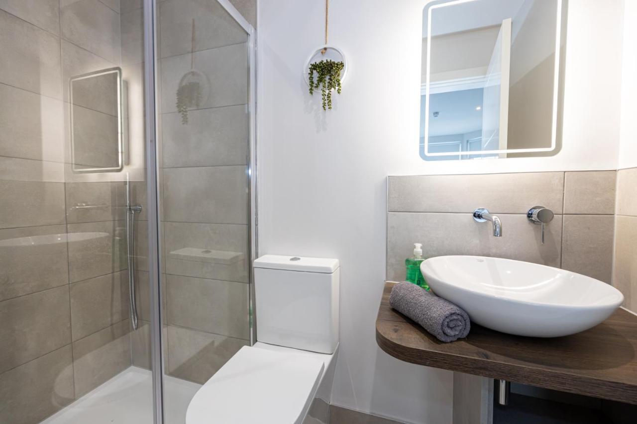 Morecambe Bay Studio Flats Free Parking Beach Front Екстериор снимка